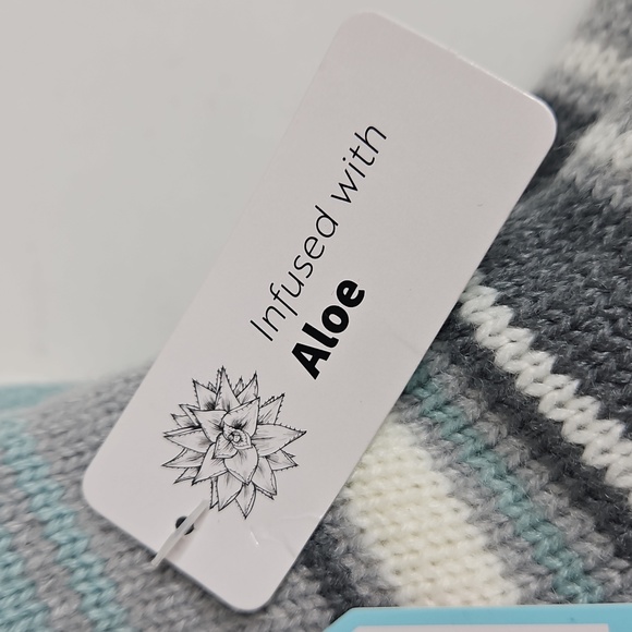 Muk Luks Sherpa Lined Slipper Socks S/M 6-8 - Picture 5 of 6